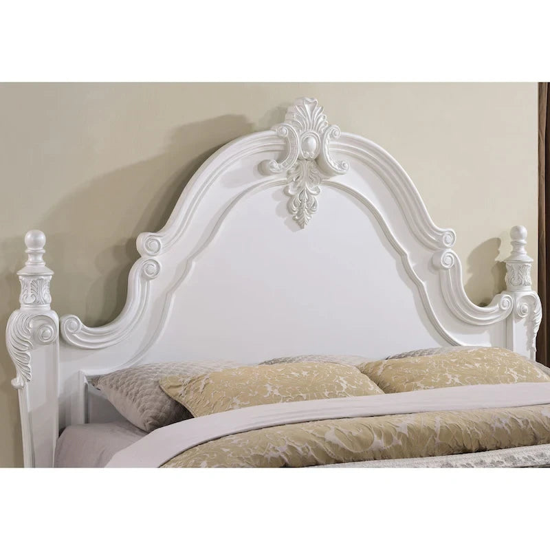 Letto a pannelli con baldacchino a quattro colonne Eugene Traditional in legno massello di ciliegio scuro con dettagli intagliati