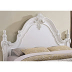 Letto a pannelli con baldacchino a quattro colonne Eugene Traditional in legno massello di ciliegio scuro con dettagli intagliati