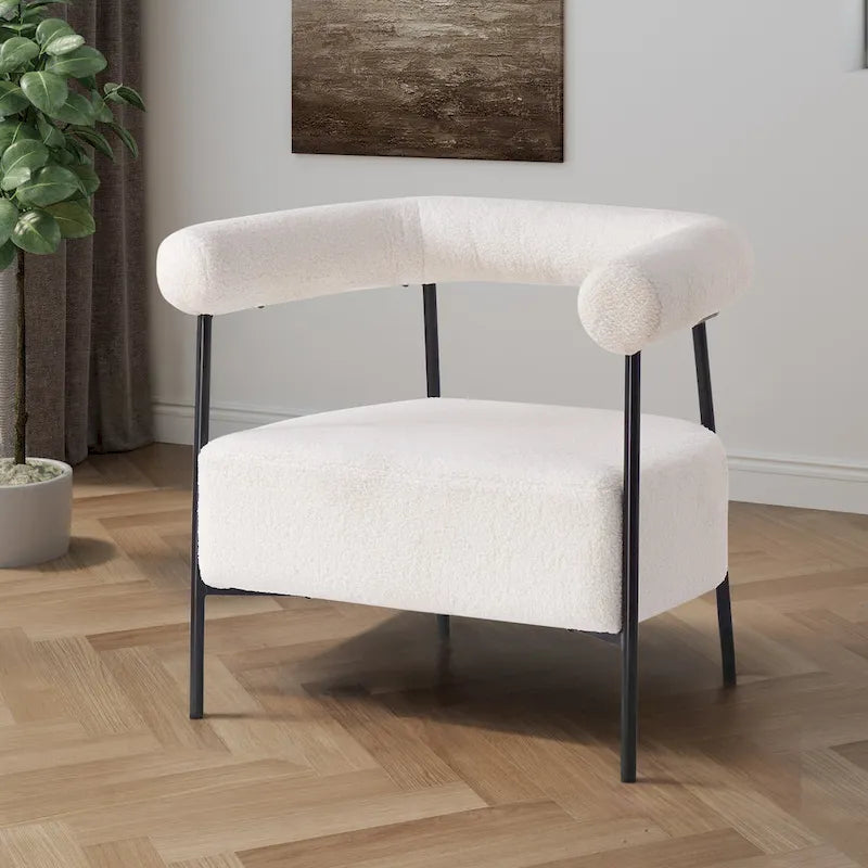 Poltrona d'accento moderna rivestita in tessuto Bouclé, poltrona curva con struttura in metallo nero