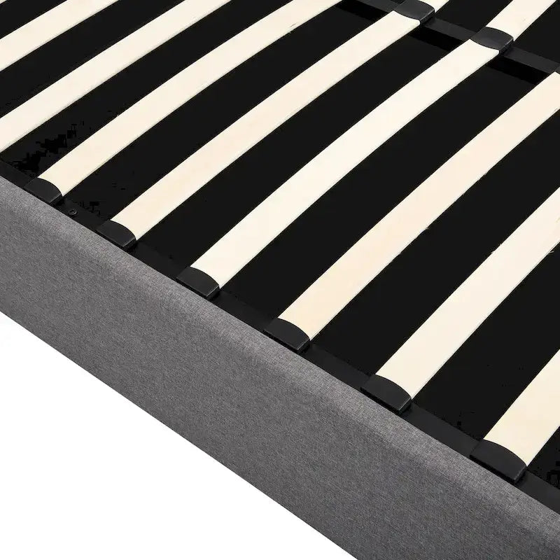 Letto imbottito moderno con piattaforma e sistema di sollevamento idraulico