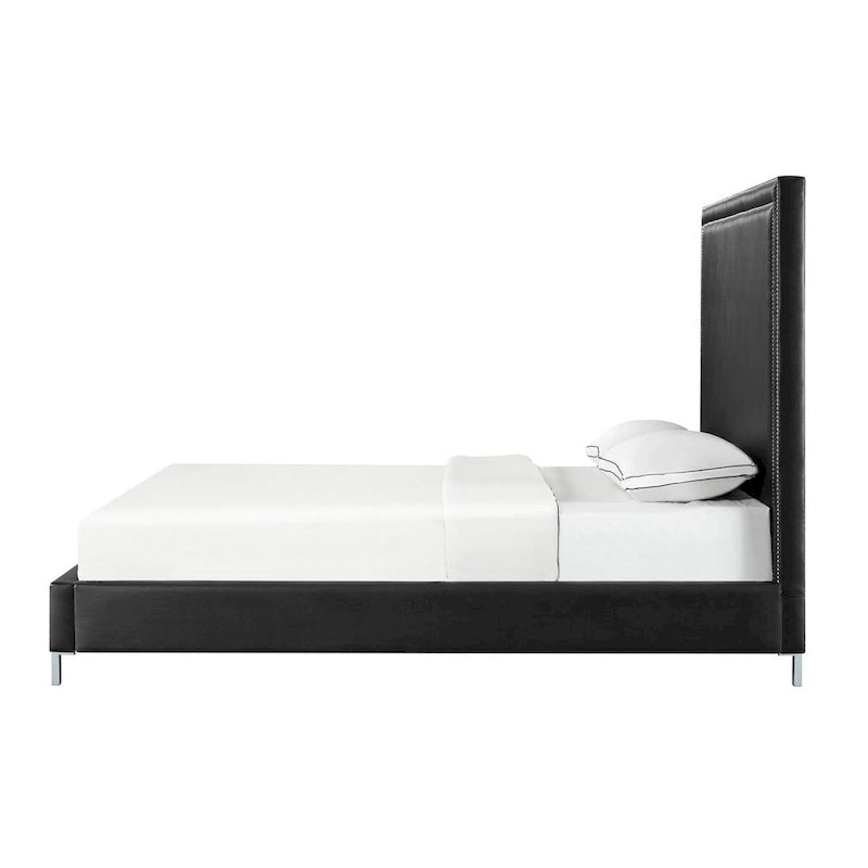 Letto Queen in similpelle imbottito in legno massello nero con borchie decorative