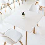 Set di 4 sedie da pranzo moderne con morbida imbottitura
